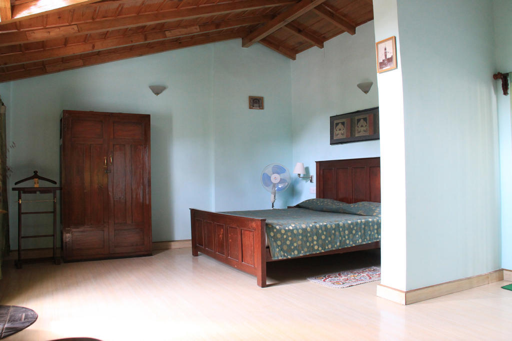Rewa Retreat Hotel Nainital Bilik gambar